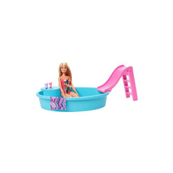 Barbie - Barbie Ve Eğlenceli Havuzu (1)
