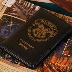 Wizarding World - Wizarding World - Harry Potter Pasaport Kılıfı - Hogwarts