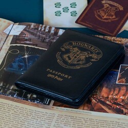 Wizarding World - Harry Potter Pasaport Kılıfı - Hogwarts - Thumbnail